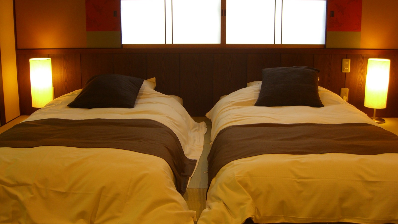 山の菴・ベッド