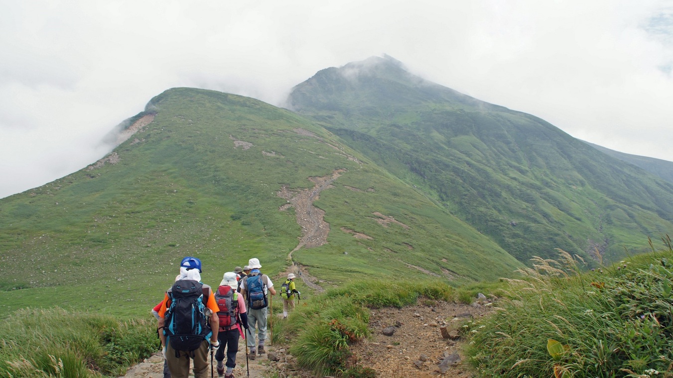 鳥海山矢島口まで車で20分！鳥海山の自然を満喫★登山やトレッキングに♪【スタンダード和洋会席】