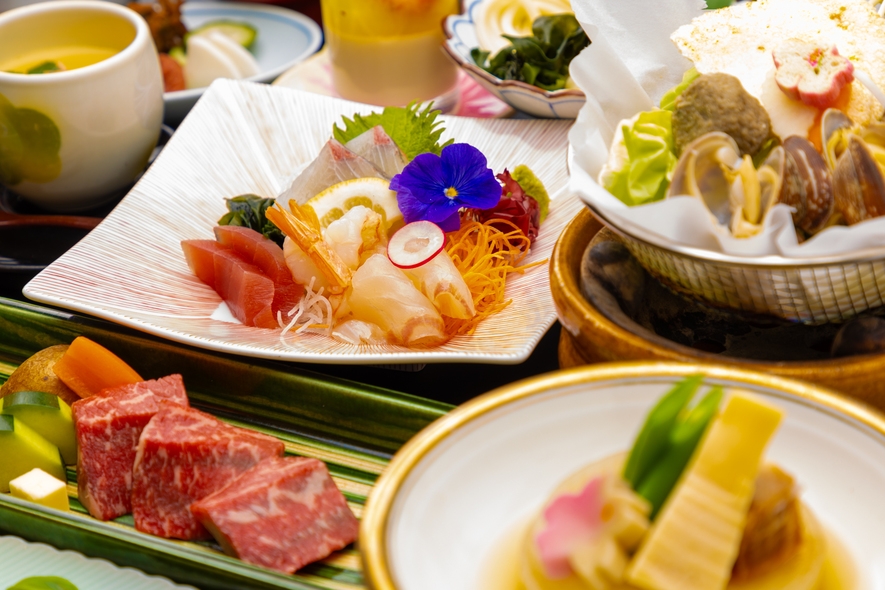 【リーズナブルに春の蒲郡を】国産牛瓦焼きや新鮮な海の幸など！３〜５月