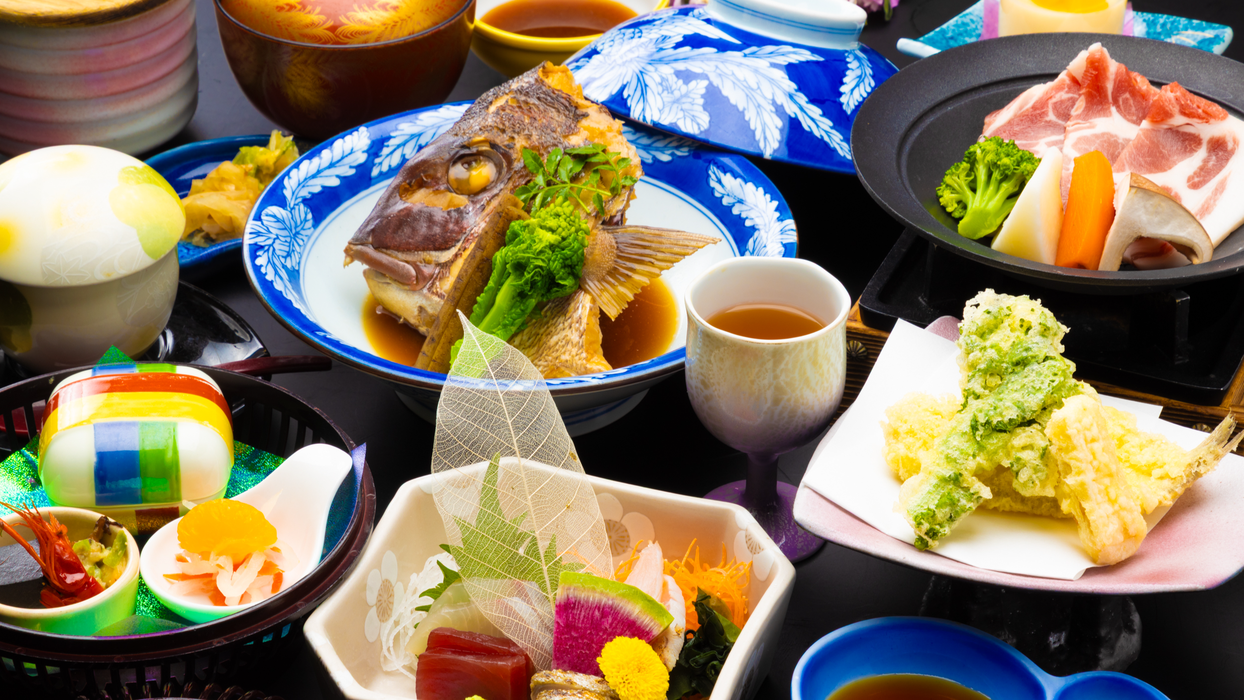 ～季節のお手軽和膳～ 秀麗豚の陶板焼きなど量控えめの季節和膳